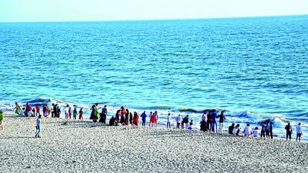 12 Best Beaches Near Ahmedabad for a Perfect Getaway